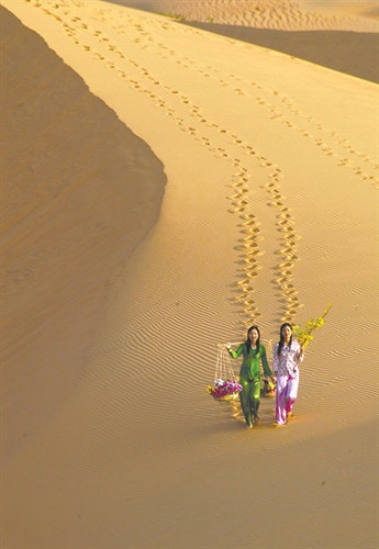 Đồi cát Mũi Né. Ảnh: Ngọc Lân