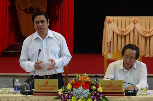 Ủy viên Bộ Chính trị, Bí thư Trung ương Đảng, Trưởng ban Tổ chức Trung ương Phạm Minh Chính phát biểu tại buổi làm việc với Ban Thường vụ Tỉnh ủy Quảng Bình