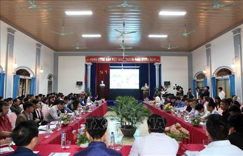 Quang cảnh Hội thảo giới thiệu tiềm năng và định hướng phát triển du lịch huyện Tam Đường. Ảnh: Quý Trung – TTXVN Quang cảnh Hội thảo giới thiệu tiềm năng và định hướng phát triển du lịch huyện Tam Đường. Ảnh: Quý Trung – TTXVN