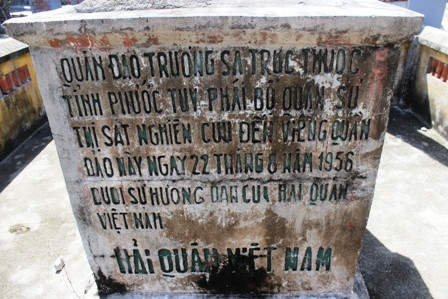 Linh thiêng những ngôi chùa giữa Biển Đông ảnh 8