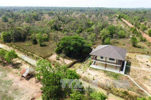 Một góc rừng và tuyến kênh đào dẫn nước để phục vụ cho công tác phòng chống cháy rừng tại Vườn quốc gia Lò Gò – Xa Mát, huyện Tân Biên, tỉnh Tây Ninh. Ảnh: Thanh Tân-TTXVN Một góc rừng và tuyến kênh đào dẫn nước để phục vụ cho công tác phòng chống cháy rừng tại Vườn quốc gia Lò Gò – Xa Mát, huyện Tân Biên, tỉnh Tây Ninh. Ảnh: Thanh Tân-TTXVN