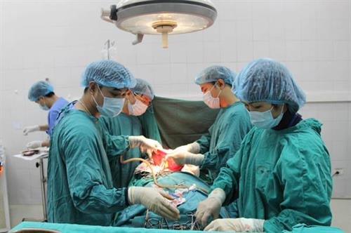 Một ca phẫu thuật tại Bệnh viện C Thái Nguyên. Ảnh: soytethainguyen.gov.vn Một ca phẫu thuật tại Bệnh viện C Thái Nguyên. Ảnh: soytethainguyen.gov.vn