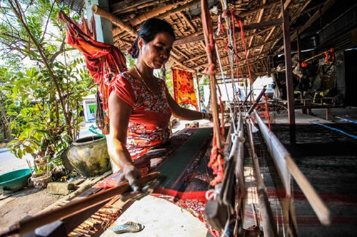 Đặc sắc thổ cẩm Khmer ảnh 6 Đặc sắc thổ cẩm Khmer ảnh 6