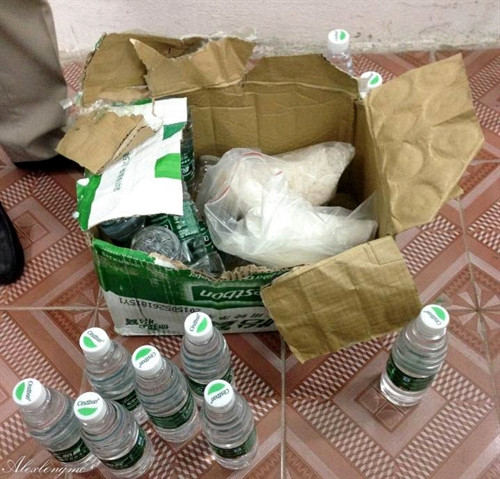 : Tang vật vụ án : Tang vật vụ án