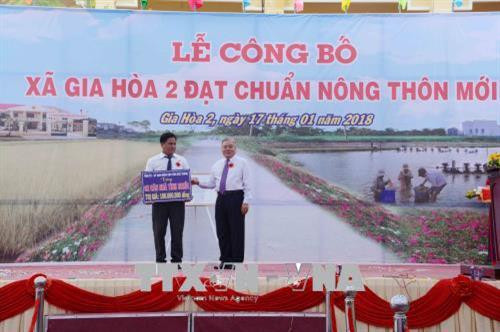 Tỉnh ủy Sóc Trăng tặng 2 căn nhà tình nghĩa cho gia đình chính sách xã Gia Hòa 2. Ảnh: Hoài Thu - TTXVN Tỉnh ủy Sóc Trăng tặng 2 căn nhà tình nghĩa cho gia đình chính sách xã Gia Hòa 2. Ảnh: Hoài Thu - TTXVN