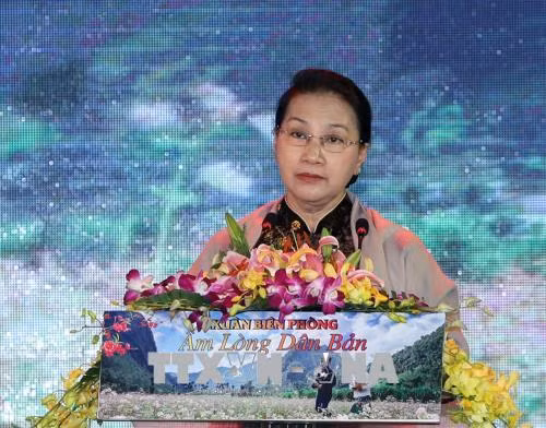 Chủ tịch Quốc hội Nguyễn Thị Kim Ngân phát biểu tại Chương trình ‘’Xuân Biên phòng ấm lòng dân bản’’ . Ảnh: Trọng Đức - TTXVN