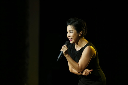 Ca sĩ Mỹ Linh nồng nàn và sâu lắng trong ca khúc Lối cũ ta về