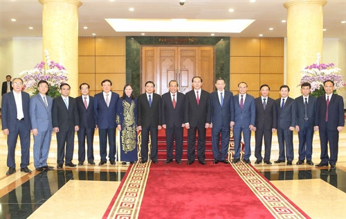 Chủ tịch nước Trần Đại Quang với các thành viên của Ban Chỉ đạo cải cách Tư pháp Trung ương. Ảnh: Nhan Sáng-TTXVN