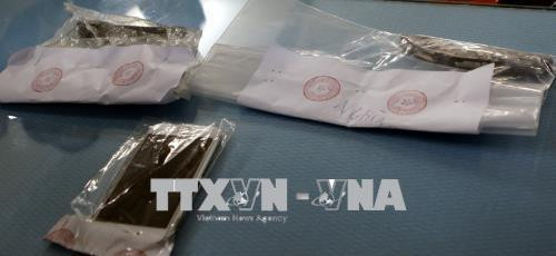 Tang vật gây án của hai tên cướp giật. Ảnh: Hoàng Hải-TTXVN