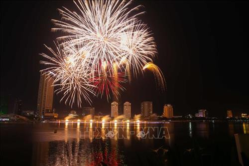 Màn trình diễn pháo hoa của đội Việt Nam. Ảnh: Trần Lê Lâm – TTXVN