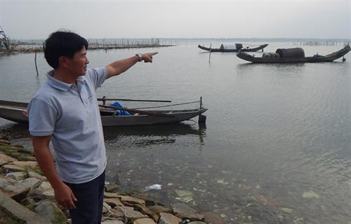 Anh Sáu cho biết xã Phú Diên có điều kiện tự nhiên rất thích hợp để nuôi ghẹ lột. Ảnh: nongnghiep.vn