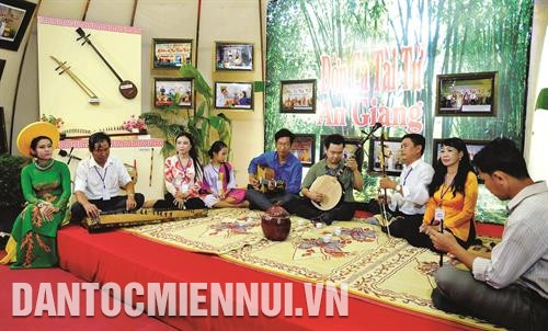 Không gian Đờn ca tài tử (An Giang) tại Festival Đờn ca tài tử Quốc gia lần thứ 2, năm 2017