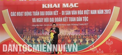 Ông Trần Thanh Mẫn, Chủ tịch UBTƯ MTTQ Việt Nam phát biểu tại lễ khai mạc Tuần " Đại đoàn kết các dân tộc - Di sản văn hóa Việt Nam"
