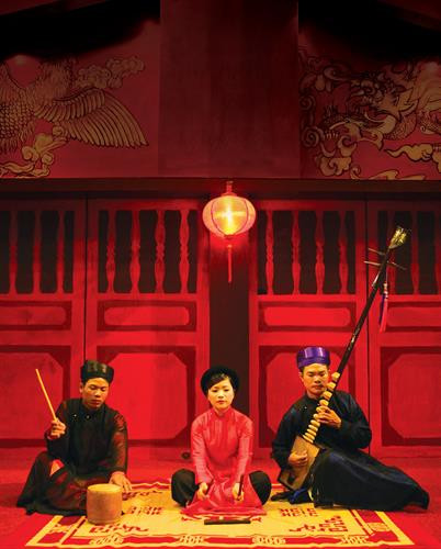 Tiết mục của CLB ca trù Thăng Long trong Liên hoan tài năng ca trù 2016.