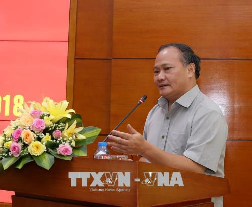 Thứ trưởng Bộ Nông nghiệp và Phát triển Nông thôn Hoàng Văn Thắng phát biểu. Ảnh: Vũ Sinh - TTXVN Thứ trưởng Bộ Nông nghiệp và Phát triển Nông thôn Hoàng Văn Thắng phát biểu. Ảnh: Vũ Sinh - TTXVN