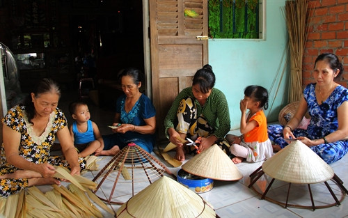 Xã Thạnh Xuân, huyện Châu Thành A là nơi đi đầu thực hiện hiệu quả mô hình giúp nhau giảm nghèo giữa các gia đình hội viên Hội Phụ nữ