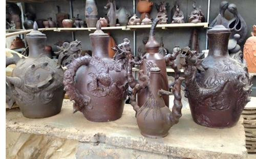 Người tiếp lửa cho gốm sành Hương Canh ảnh 2