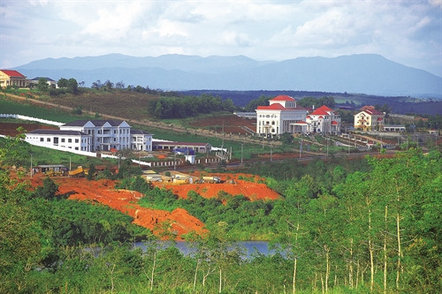 Một góc trung tâm hành chính huyện Tuy Đức.