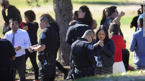 Hiện trường bắn giết đẫm máu tại Mỹ ảnh 11