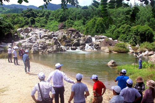 Suối nước km7 xã An Quang, huyện An Lão là điểm thu hút khách du lịch