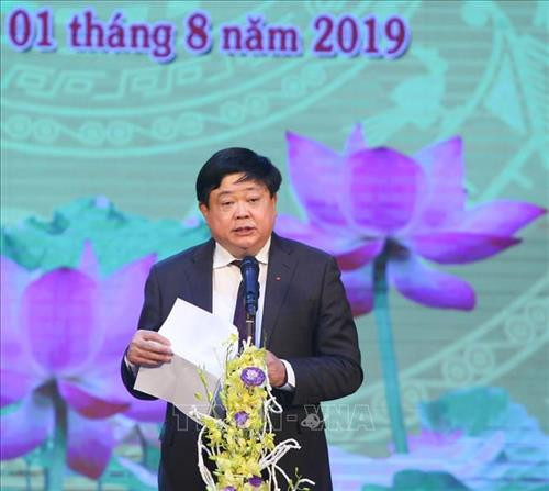 PGS.TS Nguyễn Thế Kỷ, Ủy viên Trung ương Đảng, Tổng Giám đốc Đài tiếng nói Việt Nam, Chủ tịch Hội đồng Lý luận, phê bình văn học, nghệ thuật Trung ương phát biểu tại buổi lễ. Ảnh: Thanh Tùng-TTXVN