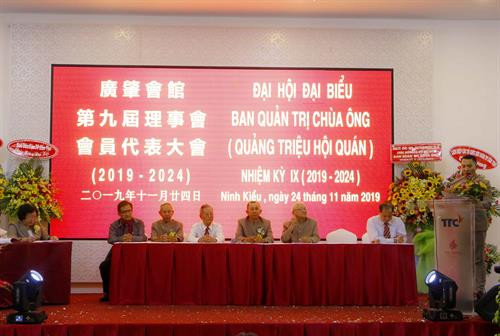 Quang cảnh đại hội