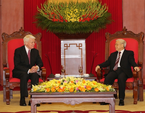 Tổng Bí thư Nguyễn Phú Trọng tiếp Tổng thống Cộng hòa Iceland Ólafur Ragnar Grímsson thăm cấp Nhà nước Việt Nam. Ảnh : Trí Dũng- TTXVN Tổng Bí thư Nguyễn Phú Trọng tiếp Tổng thống Cộng hòa Iceland Ólafur Ragnar Grímsson thăm cấp Nhà nước Việt Nam. Ảnh : Trí Dũng- TTXVN