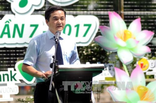 Ông Bùi Tá Hoàng Vũ, Giám đốc Sở Du Lịch Thành phố Hồ Chí Minh, phát biểu tại lễ khai mạc. Ảnh: An Hiếu - TTXVN