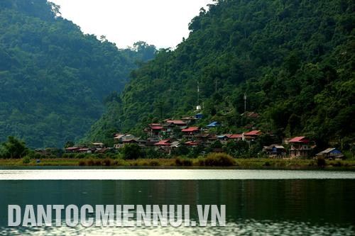 Thôn Pắc Ngòi, xã Nam Mẫu đổi mới nhờ phát triển du lịch