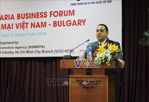 Ông Emil Karanikolov, Bộ trưởng Kinh tế Bulgaria, phát biểu tại Diễn đàn. Ảnh: Xuân Anh – TTXVN