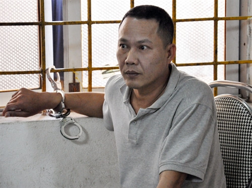 Đối tượng bước đầu khai nhận tên là Tống Đình Cung. Ảnh: Văn Đức – CTV Đối tượng bước đầu khai nhận tên là Tống Đình Cung. Ảnh: Văn Đức – CTV