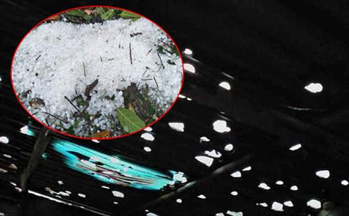 Mưa đá tại huyện Lục Yên (Yên Bái). Ảnh: baoyenbai.com.vn Mưa đá tại huyện Lục Yên (Yên Bái). Ảnh: baoyenbai.com.vn