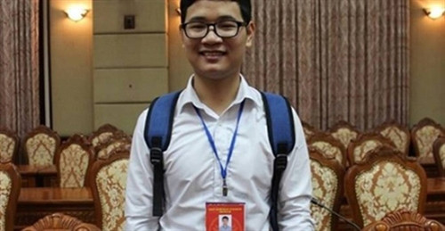 Chàng sinh viên nghèo nỗ lực trở thành thủ khoa ảnh 1