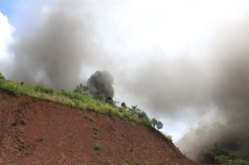 Quả bom nặng 340 kg sót lại sau chiến tranh đã được hủy nổ thành công Quả bom nặng 340 kg sót lại sau chiến tranh đã được hủy nổ thành công