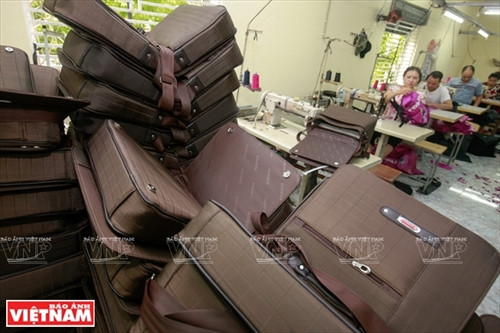 Nghề may da Kiêu Kỵ ảnh 7