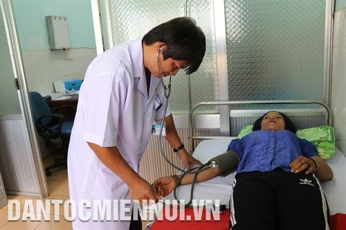 Bảo hiểm y tế góp phần đảm bảo cuộc sống cho đồng bào dân tộc thiểu số sinh sống ở vùng khó khăn của tỉnh Gia Lai. Ảnh: Hồng Điệp