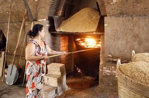 Canh cửa lò, khâu quan trọng quyết định chất lượng sản phẩm.