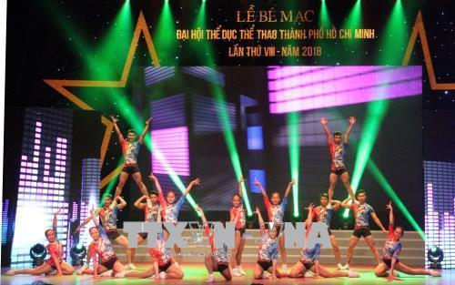 Tiết mục biểu diễn Aerobic tại lễ bế mạc. Ảnh: Xuân Dự - TTXVN Tiết mục biểu diễn Aerobic tại lễ bế mạc. Ảnh: Xuân Dự - TTXVN
