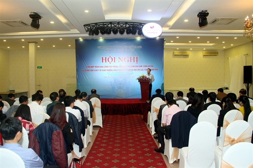 Toàn cảnh hội nghị.