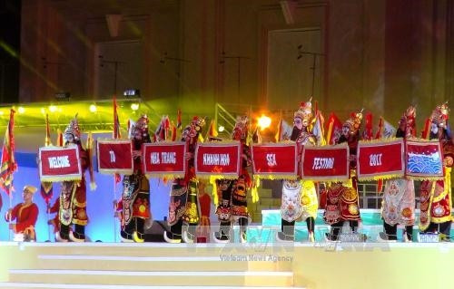 Bế mạc Festival Biển Nha Trang – Khánh Hòa 2017: Khép lại “bữa tiệc” văn hóa, nghệ thuật hấp dẫn ảnh 5