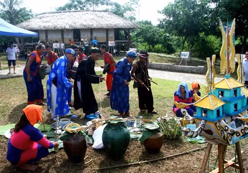 Lễ bỏ mả của đồng bào Raglai ảnh 5