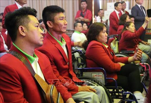 Các vận động viên người khuyết tật Việt Nam tại lễ xuất quân. Ảnh: Xuân Dự - TTXVN Các vận động viên người khuyết tật Việt Nam tại lễ xuất quân. Ảnh: Xuân Dự - TTXVN