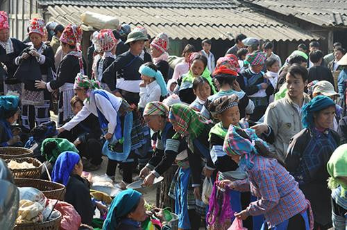 Đặc sắc chợ phiên Mường Hum ảnh 7 Đặc sắc chợ phiên Mường Hum ảnh 7