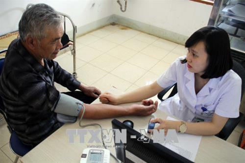 Sơn La chung tay chăm sóc sức khỏe người cao tuổi vùng cao ảnh 1