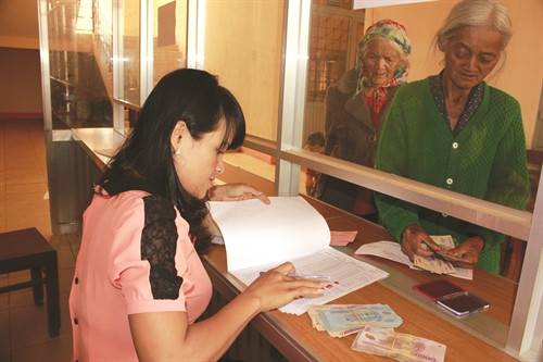 Việc chăm lo cho các gia đình chính sách được quan tâm, thực hiện nghiêm túc, đúng quy định