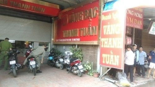 Khởi tố chủ tiệm vàng phát hành sổ tiết kiệm "lãi cao" ảnh 1