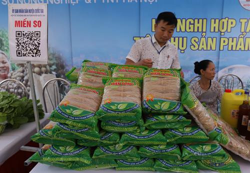 Một số sản phẩm nông sản có thương hiệu của huyện Quốc Oai (Hà Nội).