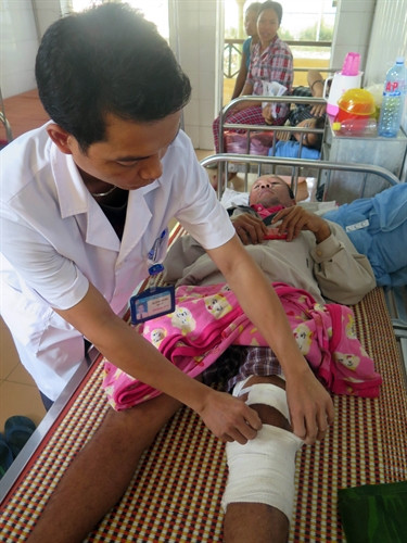 Trung tâm đã xây dựng được một nguồn nhân lực chuyên sâu, đáp ứng nhu cầu khám, chữa bệnh của đồng bào.