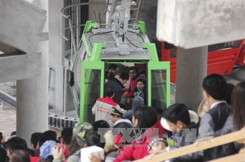 Biển người chen chúc trong ngày khánh thành chùa Ngọa Vân ảnh 3