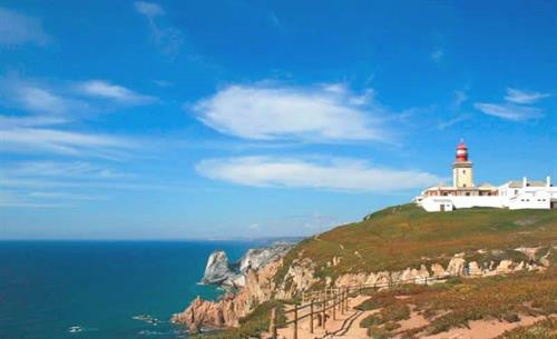 Cabo da Roca là vách đá nổi tiếng của Bồ Đào Nha. Ảnh: Szilas/Wikipedia/CC0